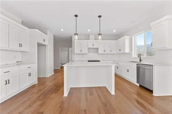 $528,308 | 351 Southwest Chavis Drive, Blue Springs, MO 64064