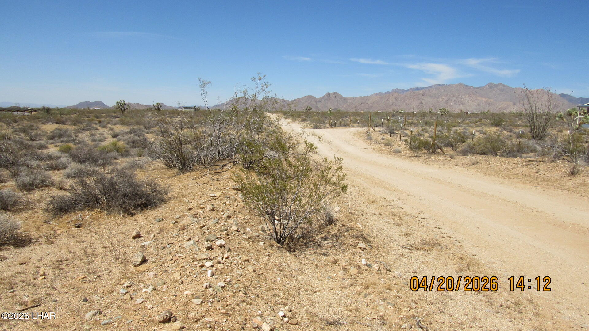245-18-362 South Carrow Road Yucca, AZ 86438 - Photo 2 of 3