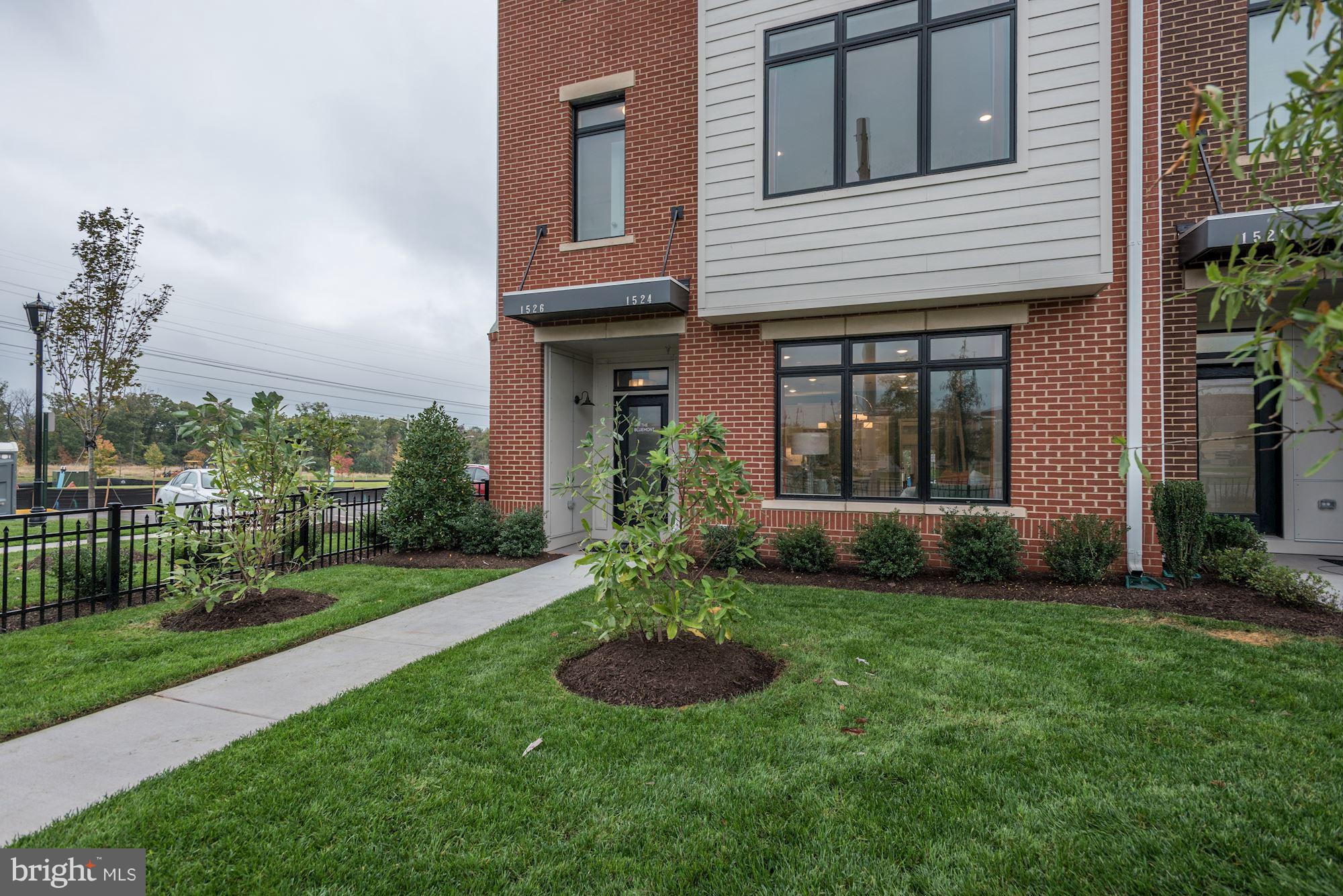 1012 Ribbon Limestone Terrace Southeast Leesburg, VA 20175 - Photo 3 of 24 Exterior (Front)