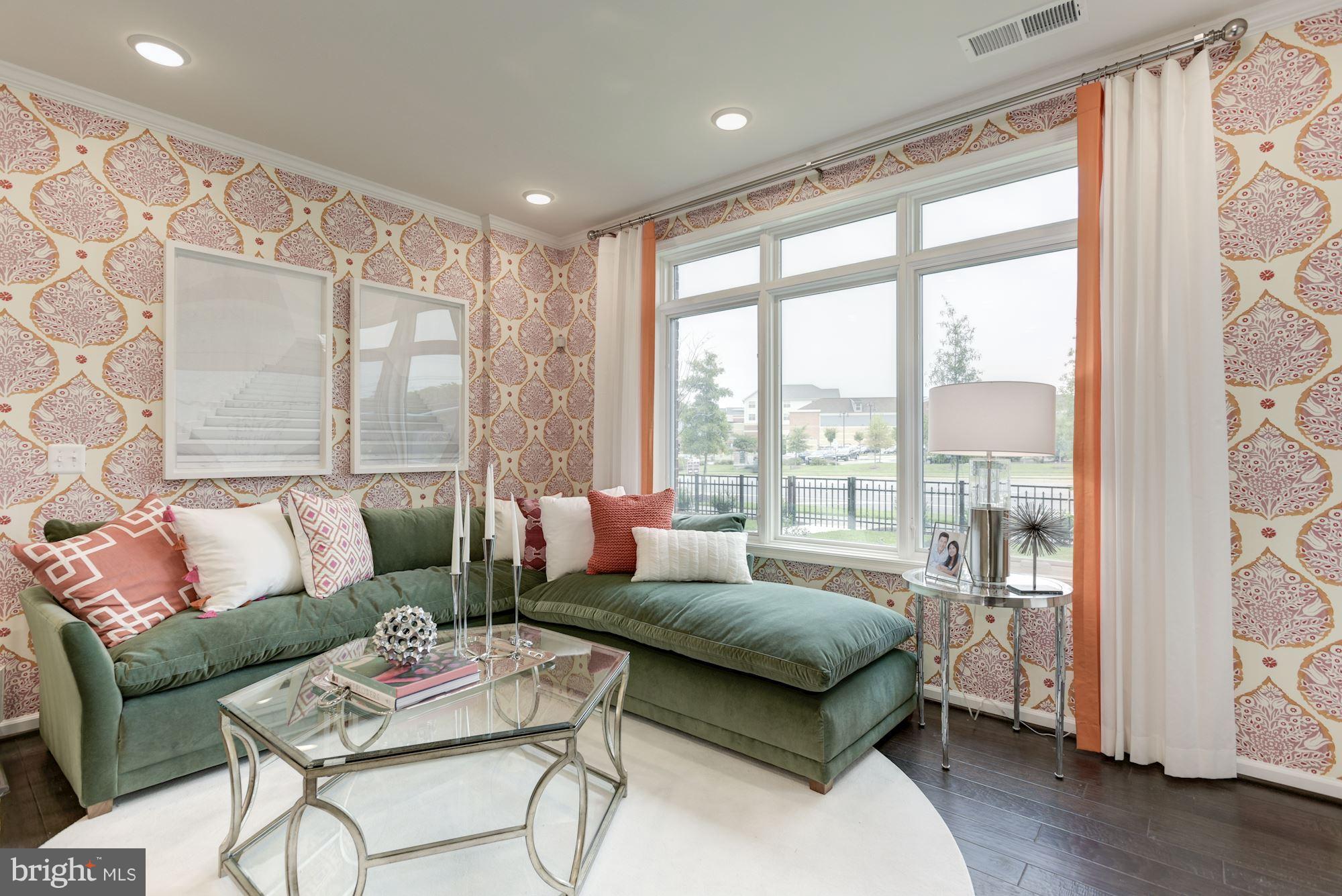 1012 Ribbon Limestone Terrace Southeast Leesburg, VA 20175 - Photo 5 of 24 Interior (General)