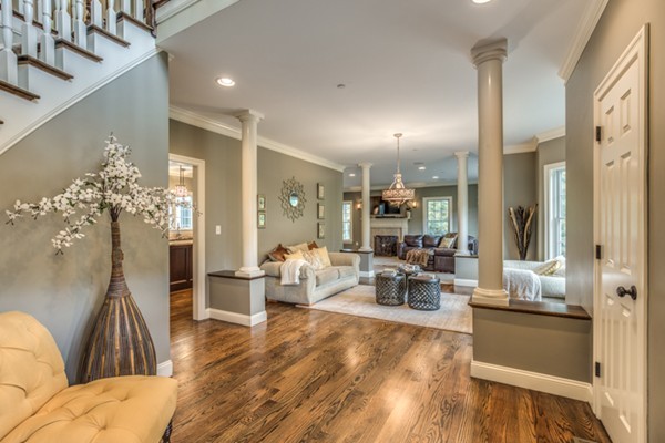 85 Ogunquit Road North Andover, MA 01845 - Photo 4 of 30