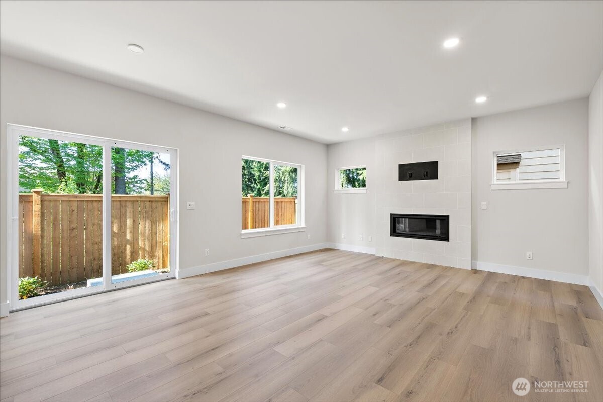 17915 Sunset Road Bothell, WA 98012 - Photo 15 of 32