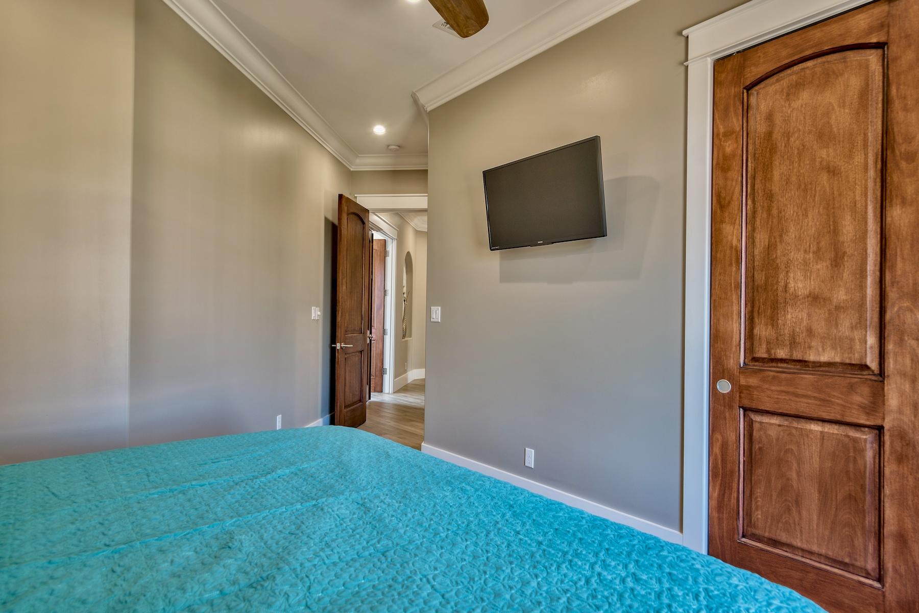 231 Rue St Tropez Miramar Beach, FL 32550 - Photo 28 of 35 a view of a livingroom with an empty space and a window
