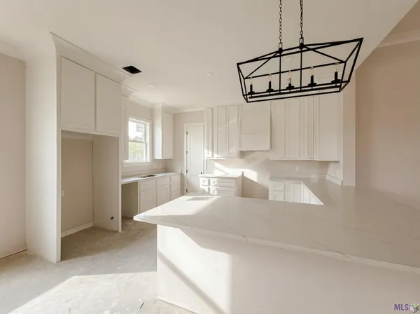 $469,900 | 135 Godchaux Drive, Houma, LA 70360