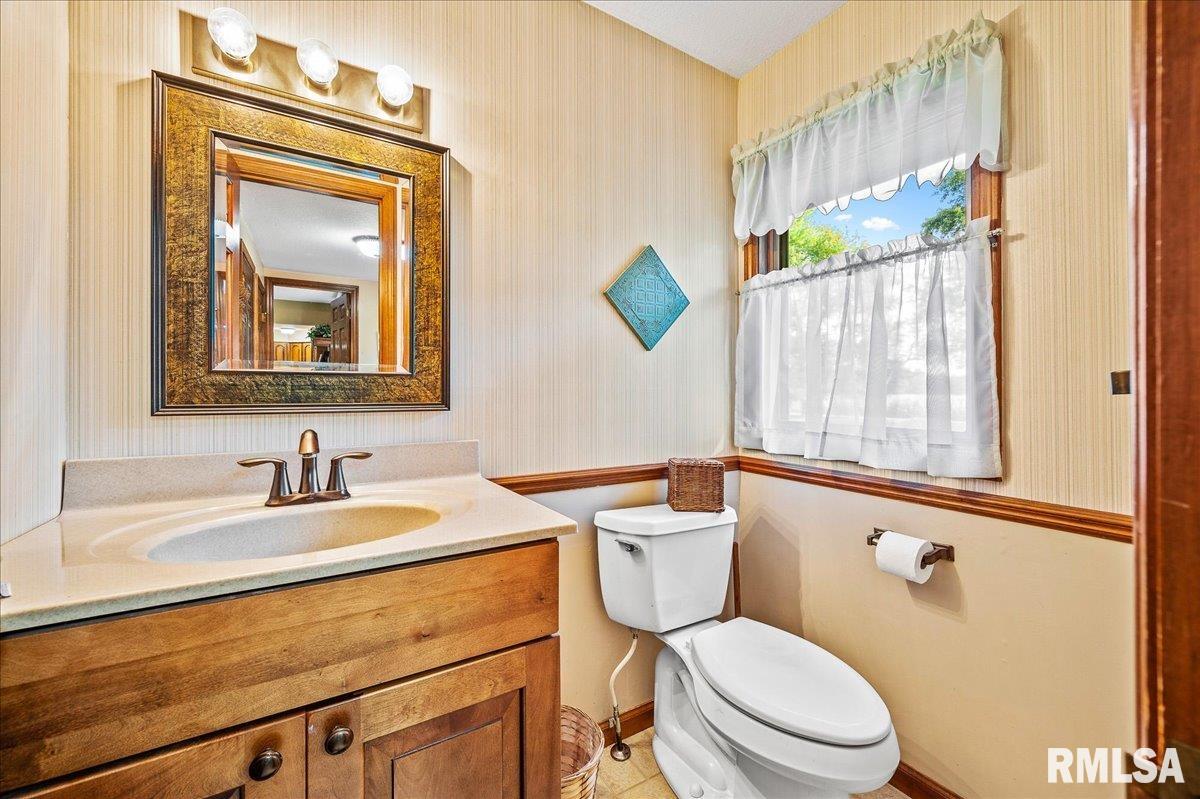 9810 Countryside Lane Edwards, IL 61528 - Photo 24 of 35 Gallery Image 24