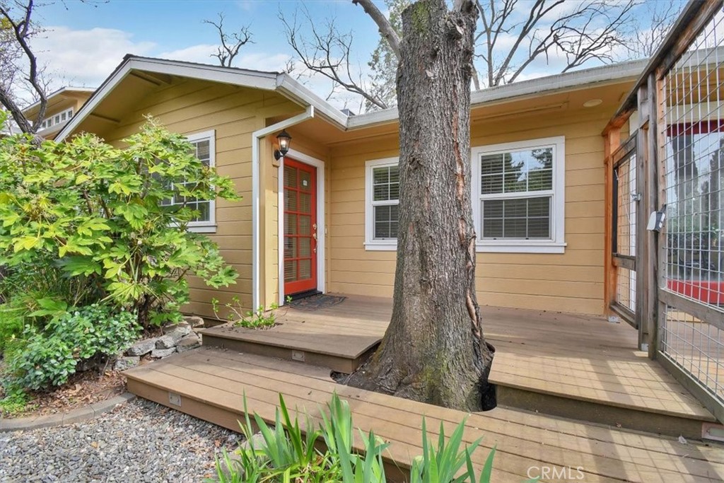 1631 Salem Street Chico, CA 95928 - Photo 3 of 71 Front house entry