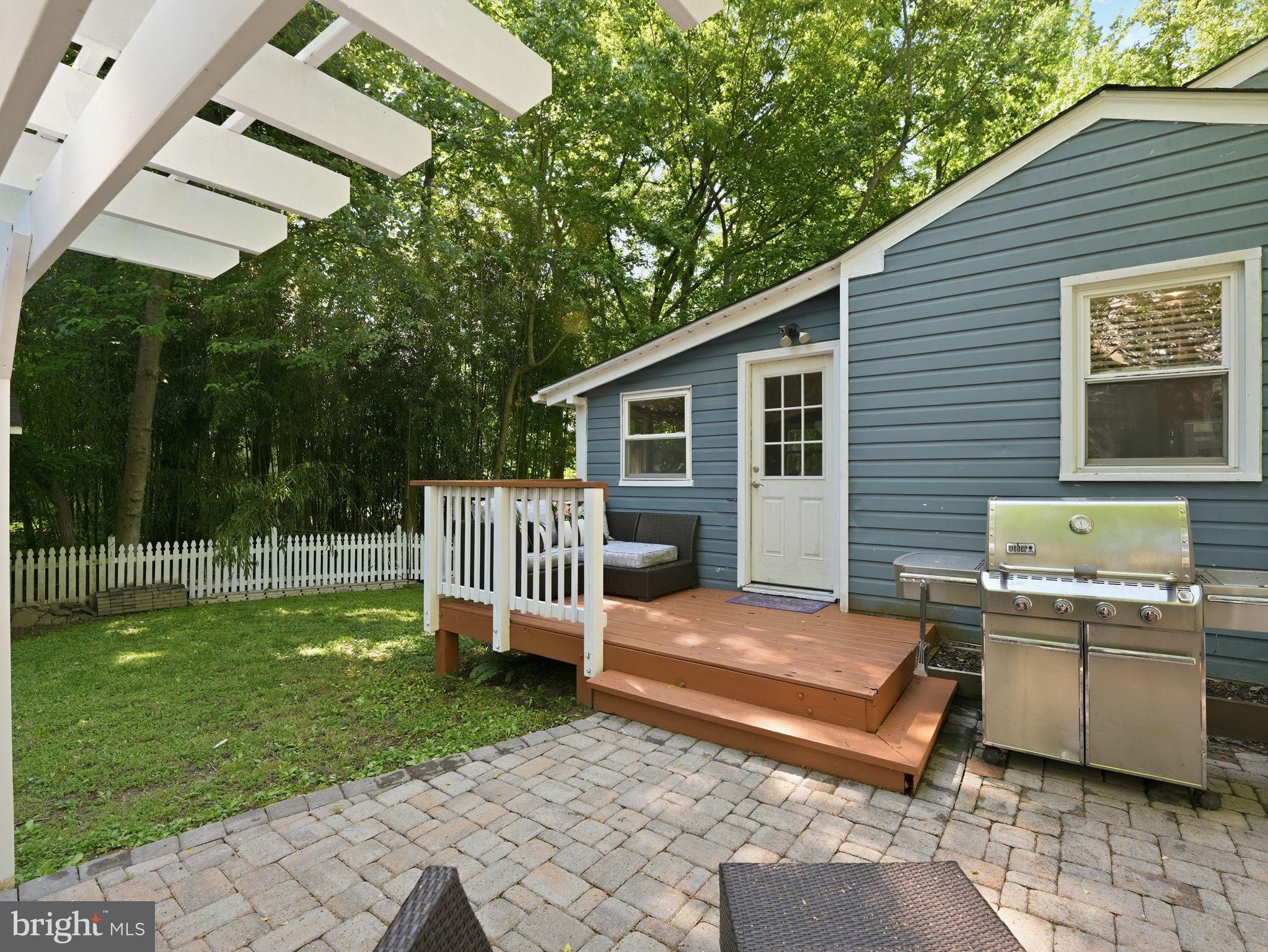 7309 Neuman Street Springfield, VA 22150 - Photo 29 of 33 backyard/side yard with patio paver area