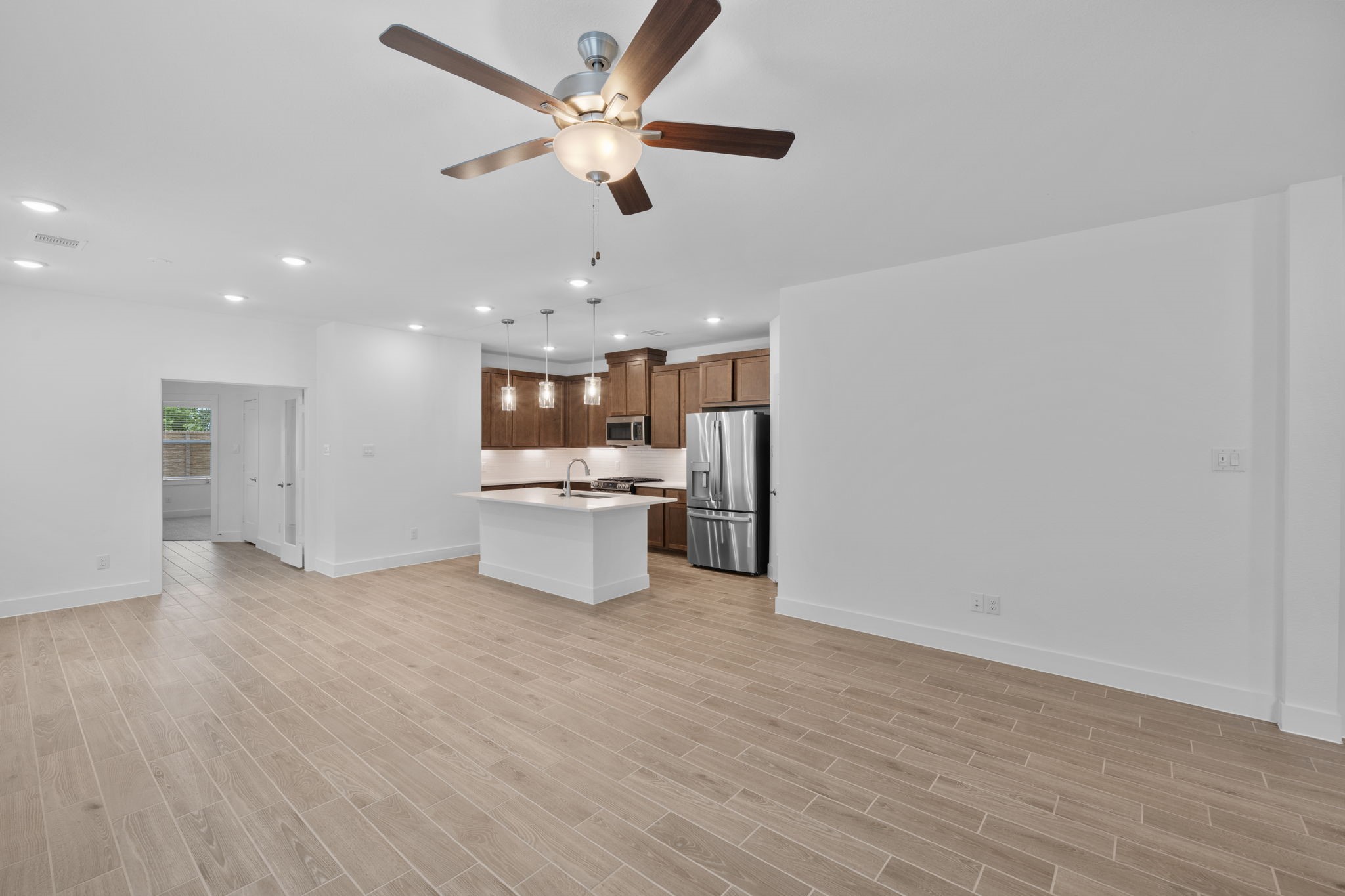 5259 Celestial Court Iowa Colony, TX 77583 - Photo 9 of 32