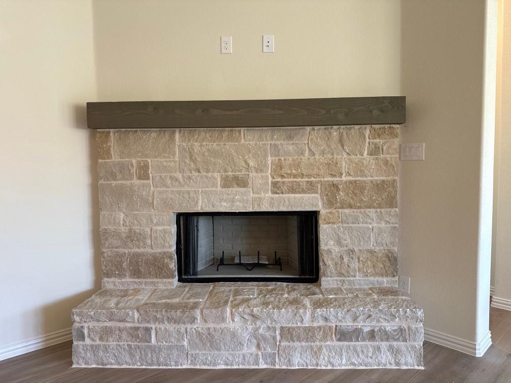 128 Oak Grv Way Springtown, TX 76082 - Photo 13 of 26