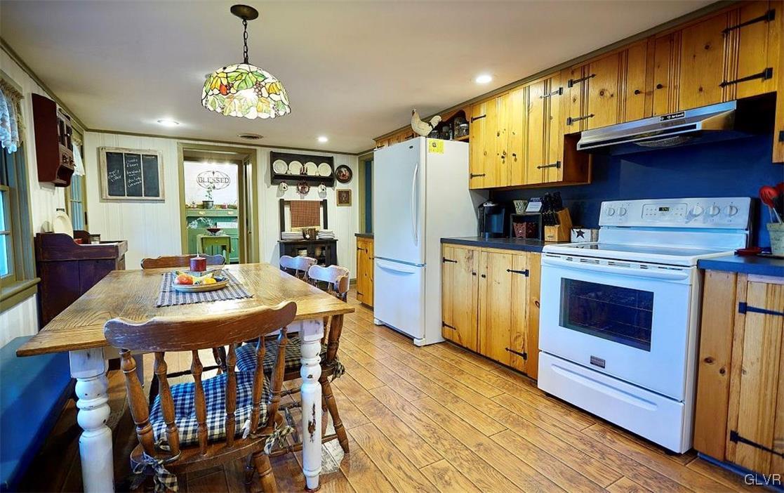 4517 Mountain Road Slatington, PA 18080 - Photo 23 of 46 Gallery Image 23