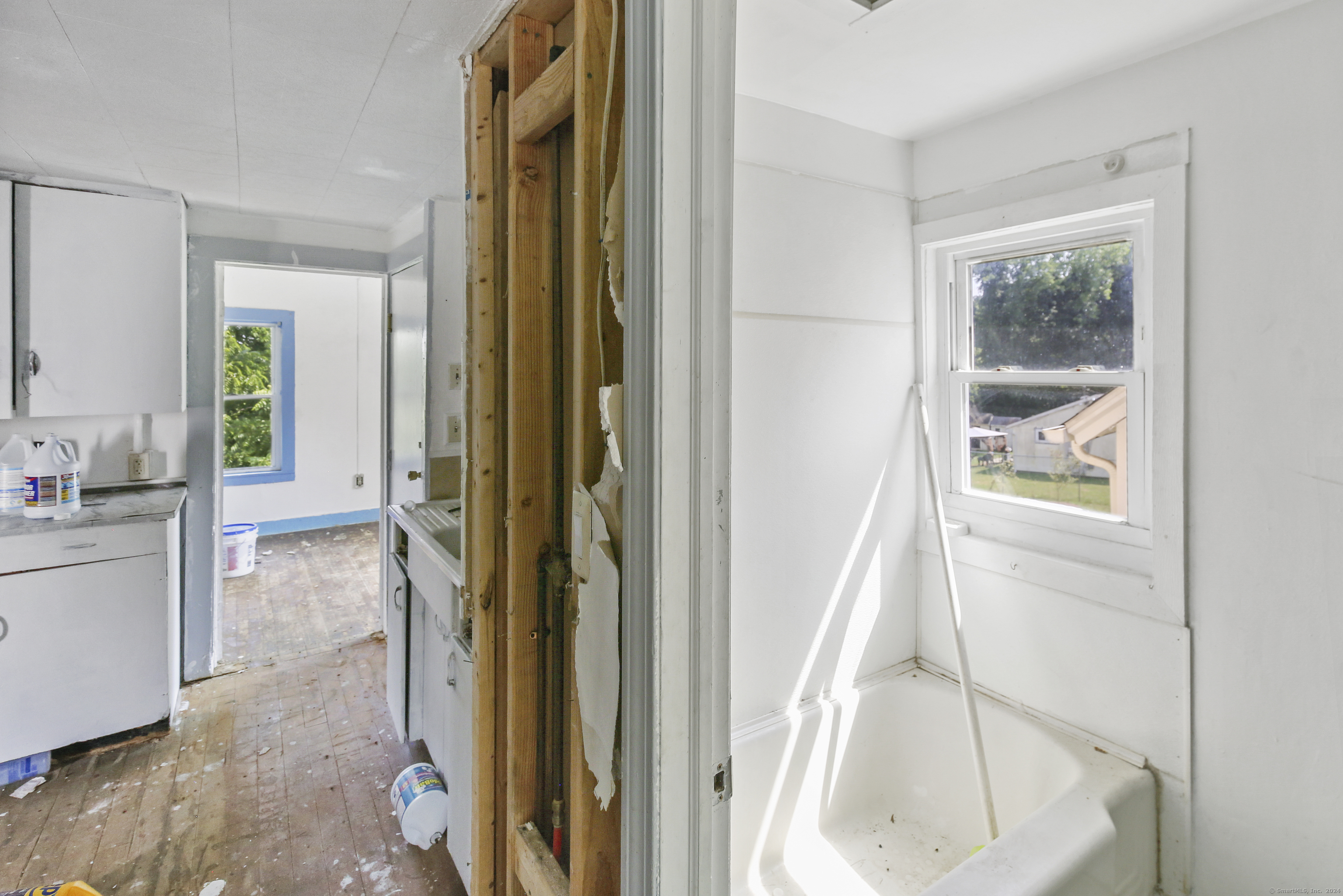 57 Chapman Street Windham, CT 06226 - Photo 20 of 35