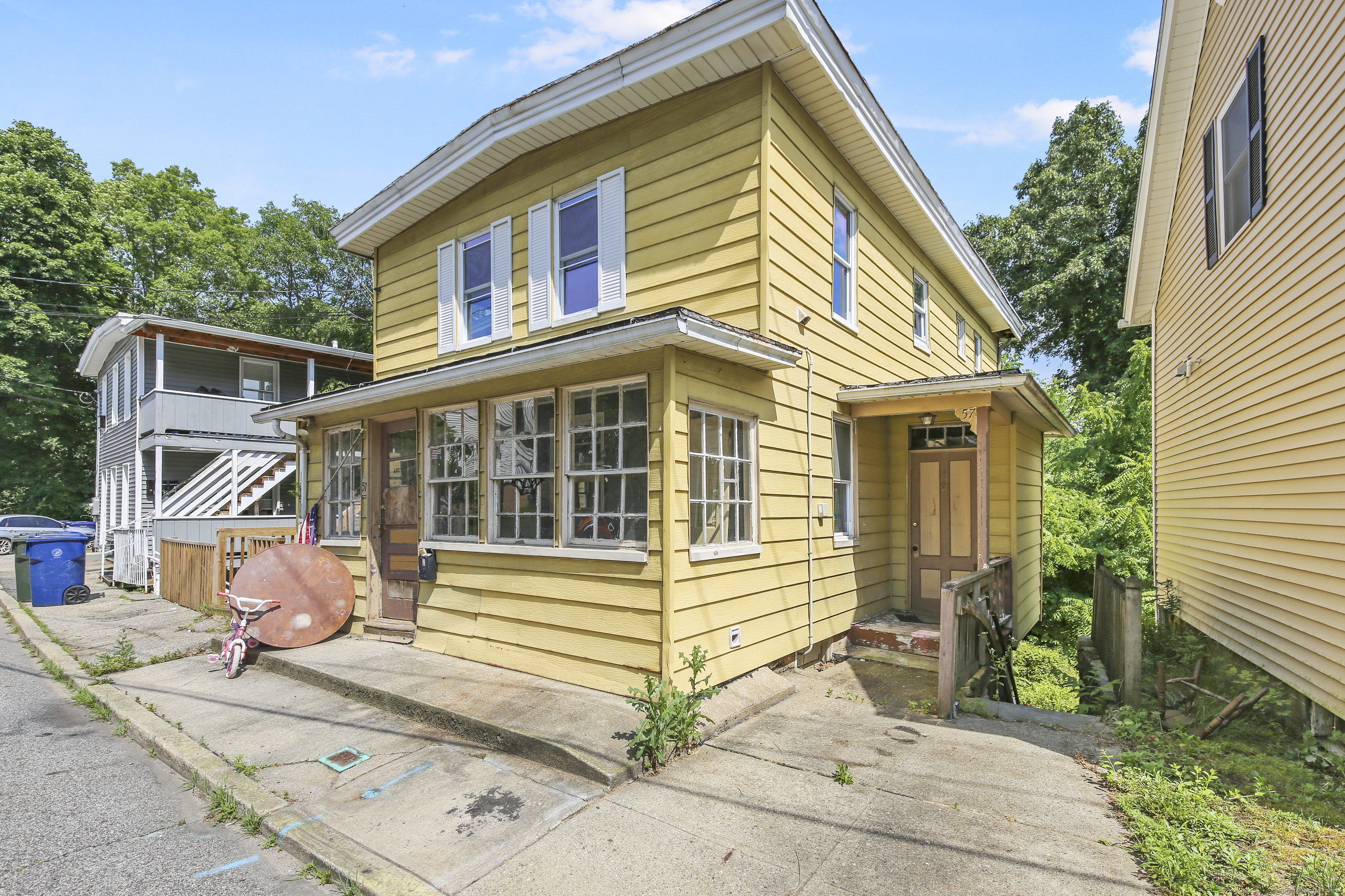 57 Chapman Street Windham, CT 06226 - Photo 2 of 35