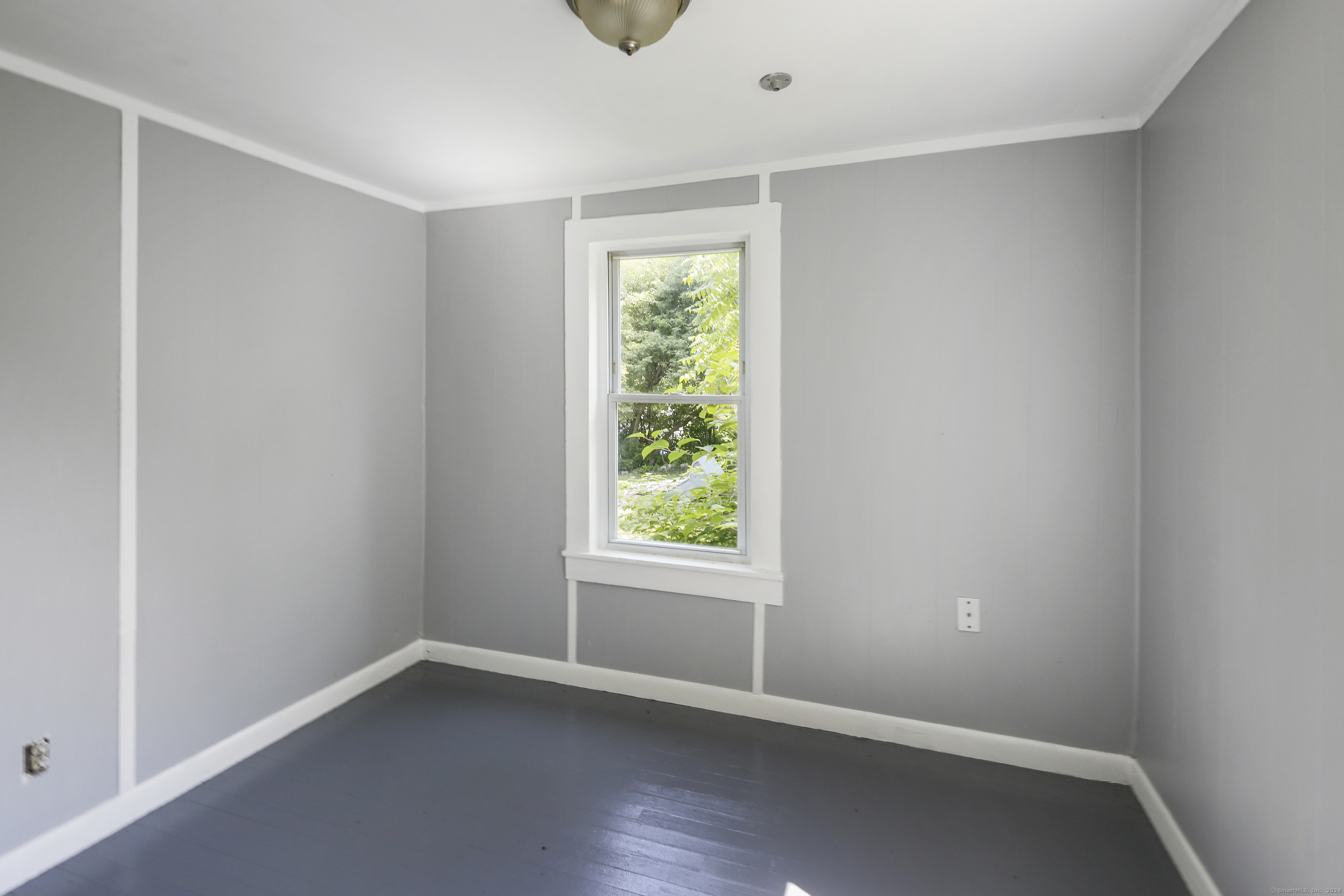 57 Chapman Street Windham, CT 06226 - Photo 30 of 35