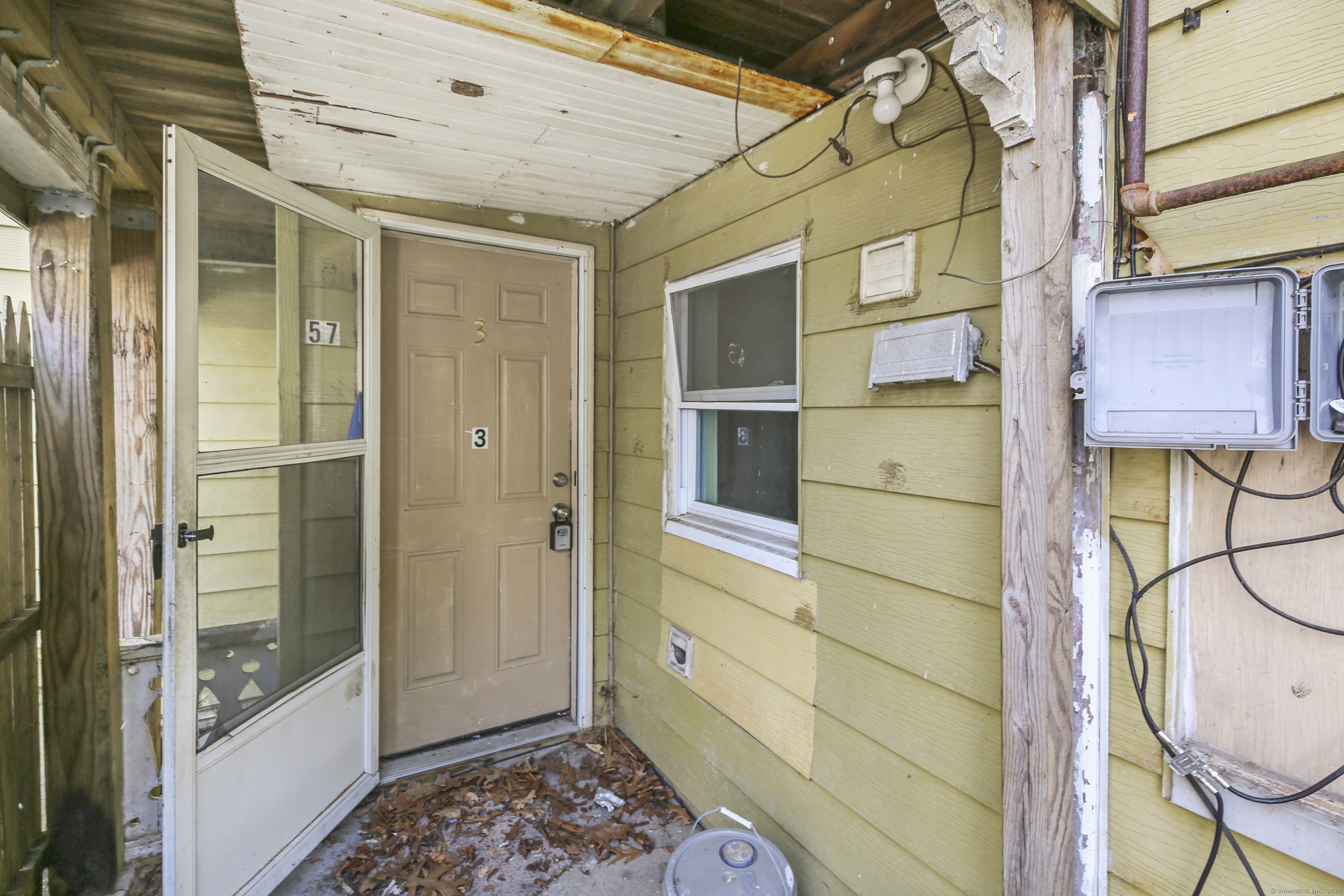 57 Chapman Street Windham, CT 06226 - Photo 4 of 35