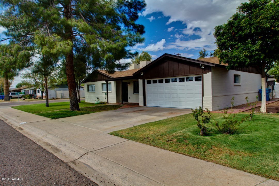 3226 West Wethersfield Road Phoenix, AZ 85029 - Photo 1 of 39 Wethersfield 3226 (1)