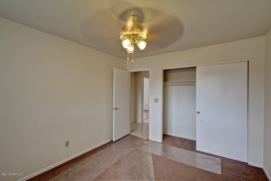 3226 West Wethersfield Road Phoenix, AZ 85029 - Photo 17 of 39 Wethersfield 3226 (17)