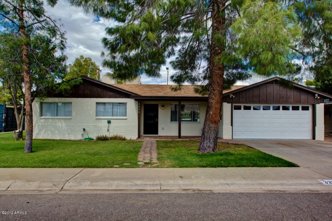 3226 West Wethersfield Road Phoenix, AZ 85029 - Photo 2 of 39 Wethersfield 3226 (2)