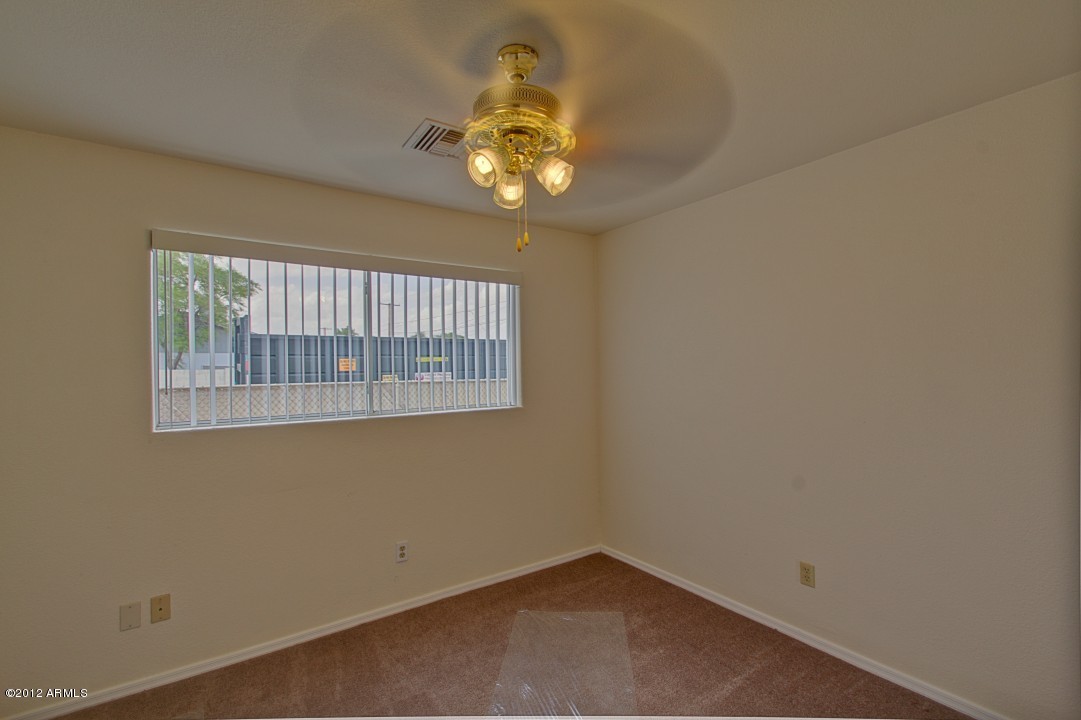 3226 West Wethersfield Road Phoenix, AZ 85029 - Photo 23 of 39 Wethersfield 3226 (23)