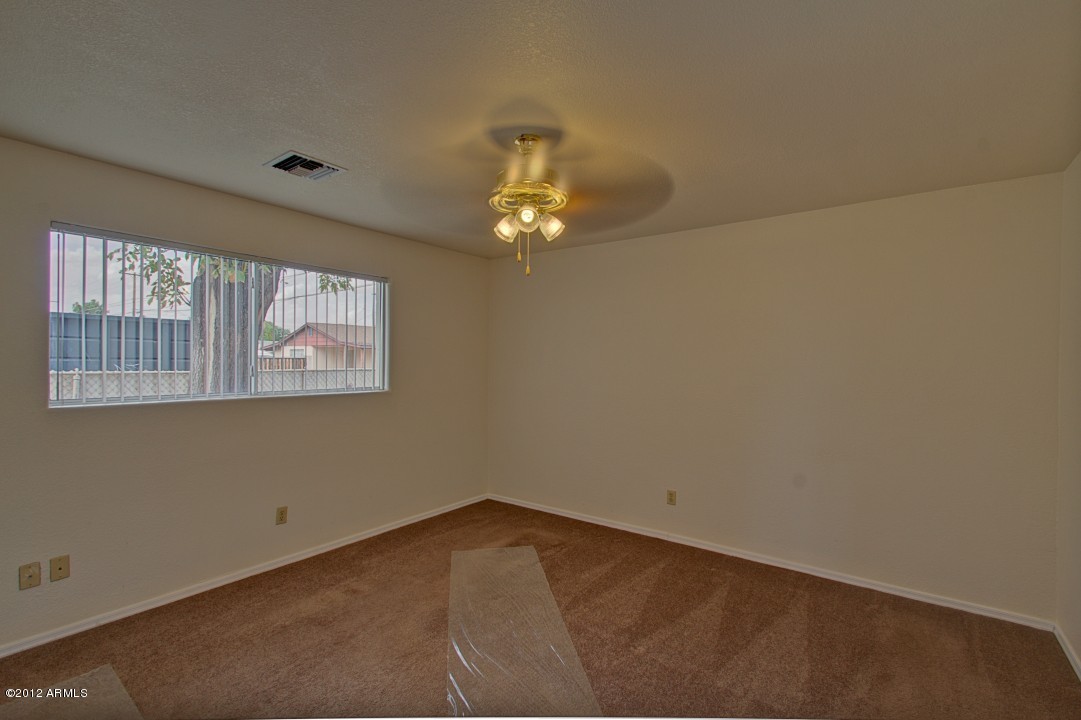 3226 West Wethersfield Road Phoenix, AZ 85029 - Photo 27 of 39 Wethersfield 3226 (27)