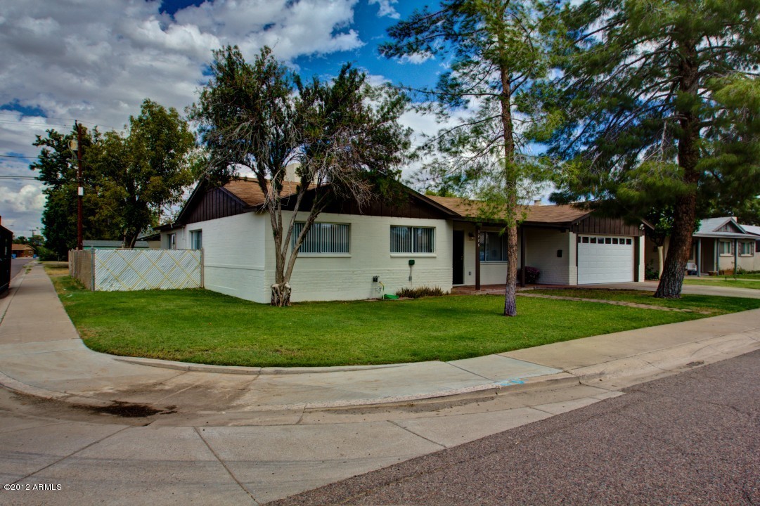 3226 West Wethersfield Road Phoenix, AZ 85029 - Photo 3 of 39 Wethersfield 3226 (3)