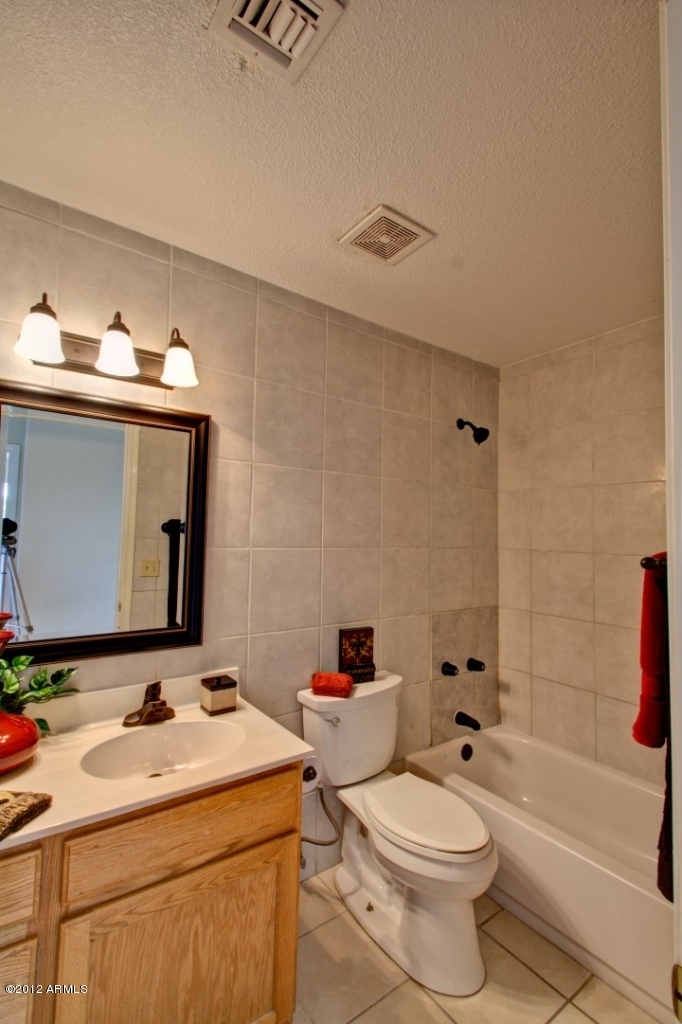 3226 West Wethersfield Road Phoenix, AZ 85029 - Photo 32 of 39 Wethersfield 3226 (32)