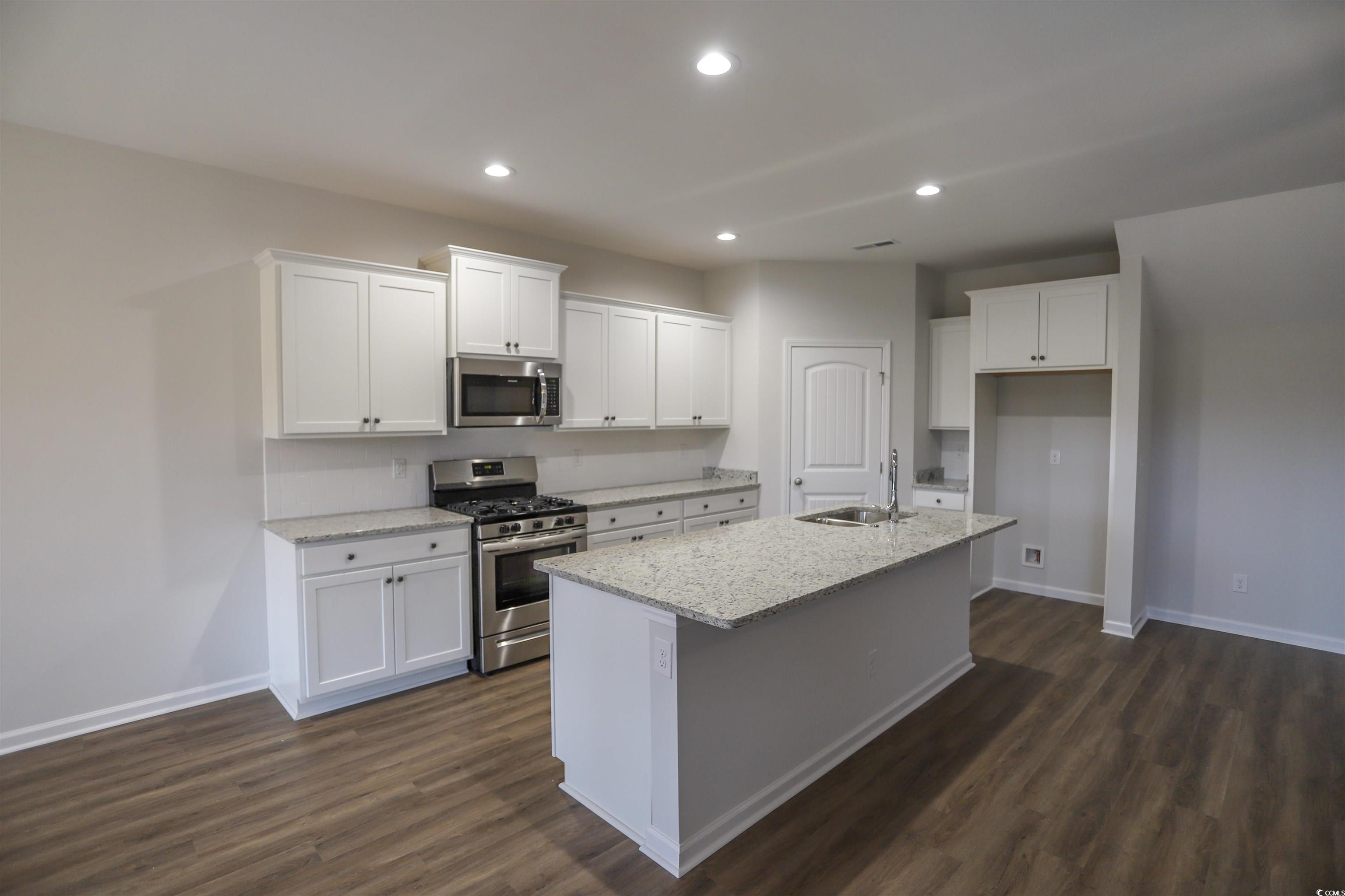 2058 Harris Short Cut Road Conway, SC 29526 - Photo 4 of 27 Gallery Image 4