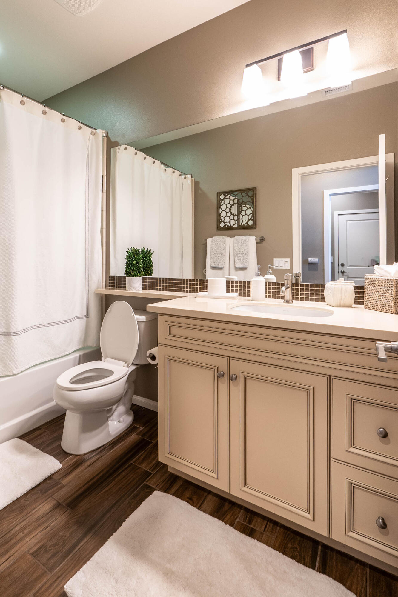 82820 Kingsboro Lane Indio, CA 92201 - Photo 27 of 38 82820 Kingsboro-26