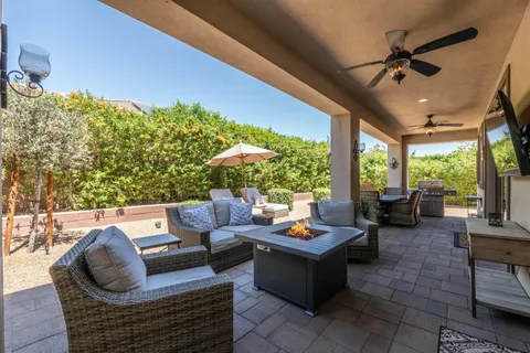 $4,800 | 82820 Kingsboro Lane, Indio, CA 92201