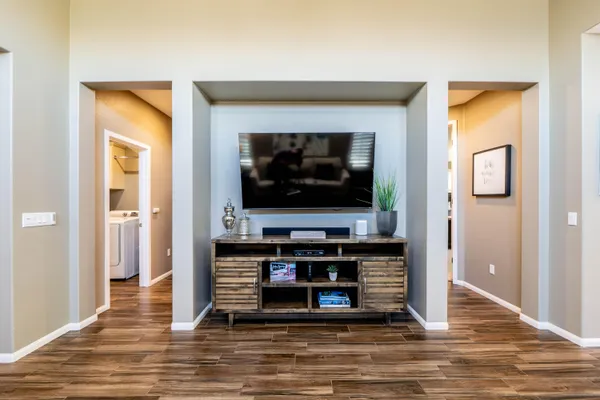 $4,800 | 82820 Kingsboro Lane, Indio, CA 92201