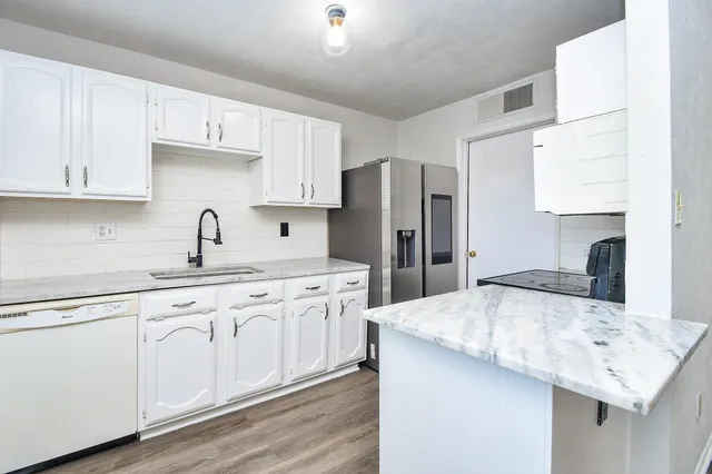 $1,550 | 6915 Jeb Stuart Drive, Richmond, TX 77469