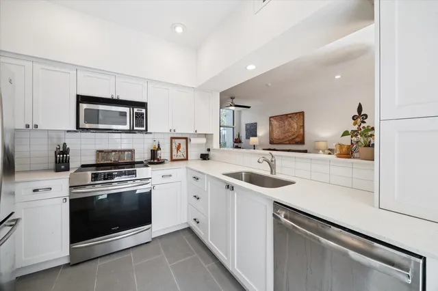 $2,250 | 701 Bering Drive, Unit 402, Houston, TX 77057