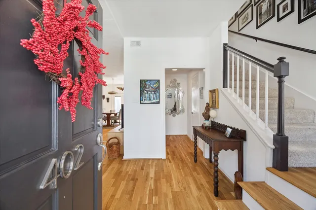 $2,250 | 701 Bering Drive, Unit 402, Houston, TX 77057