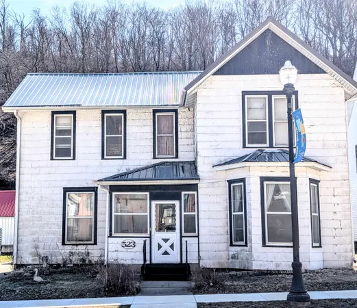 $149,000 | 523 Main Street, McGregor, IA 52157