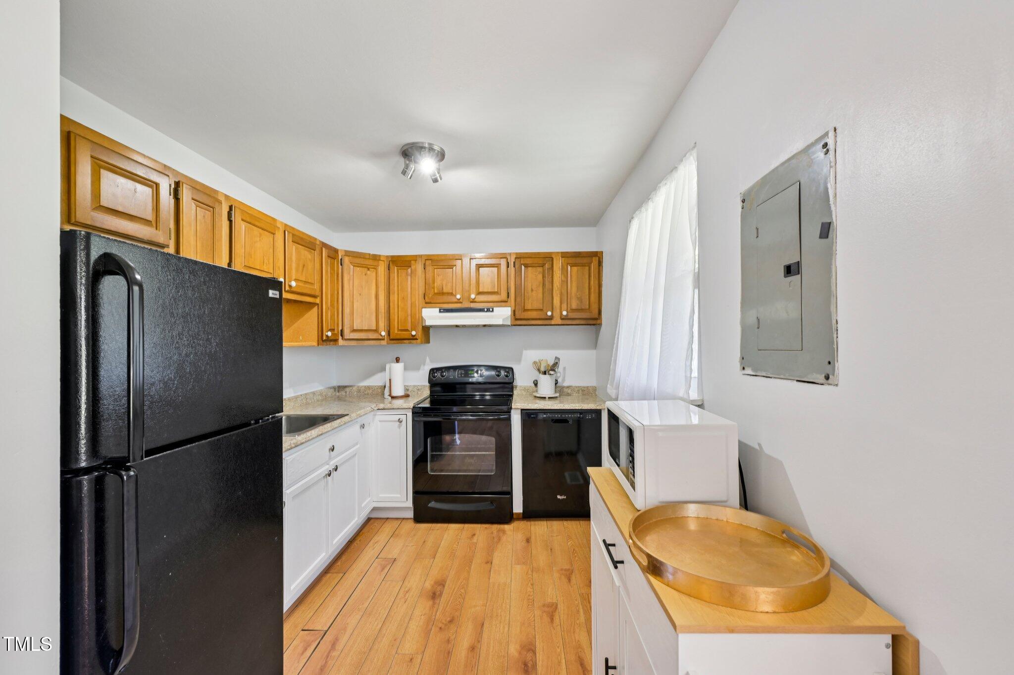 900 Newcombe Road Raleigh, NC 27610 - Photo 8 of 23 11-web-or-mls-Newcombe Rd-S0409-011
