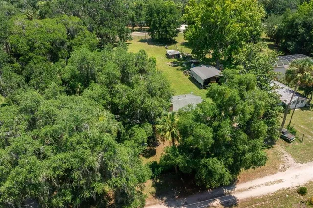 $285,000 | 14802 Southeast 183rd Avenue, Hawthorne, FL 32640