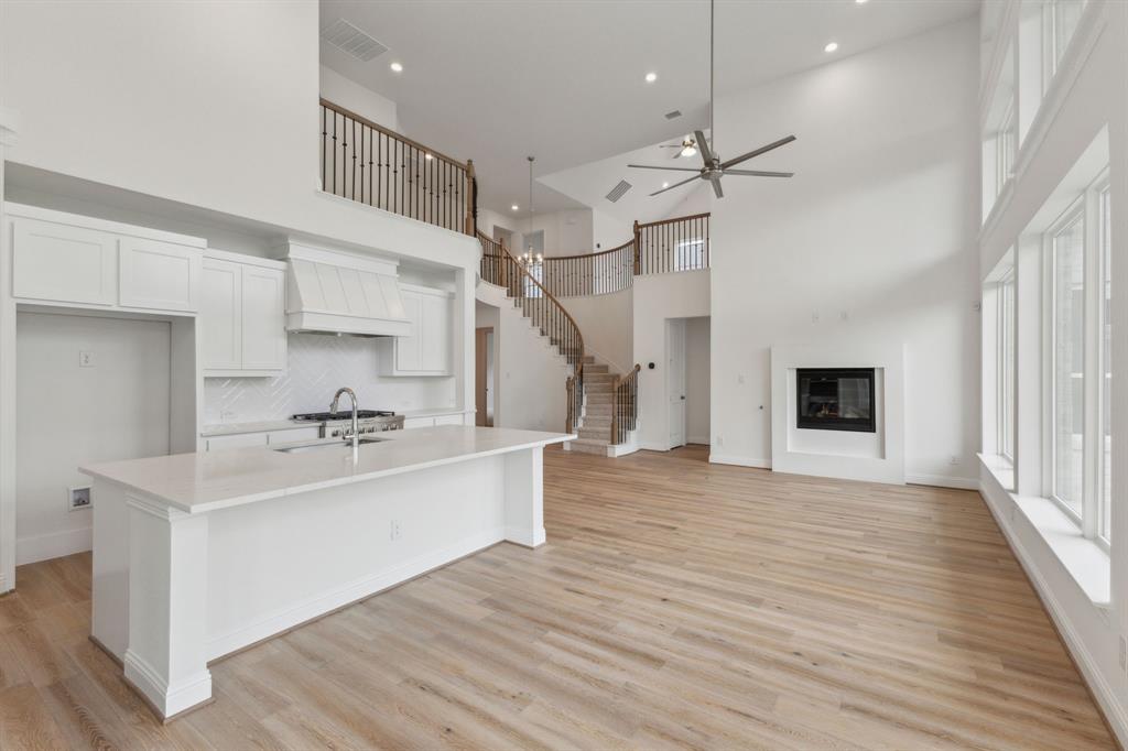 2830 Shane Drive Midlothian, TX 76065 - Photo 8 of 40