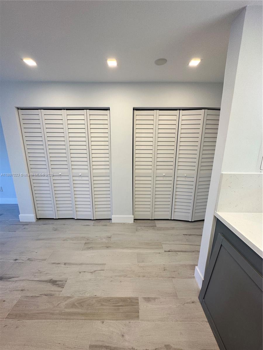 8600 Southwest 67th Avenue, Unit 906 Pinecrest, FL 33156 - Photo 3 of 8 a view of a room with an empty space