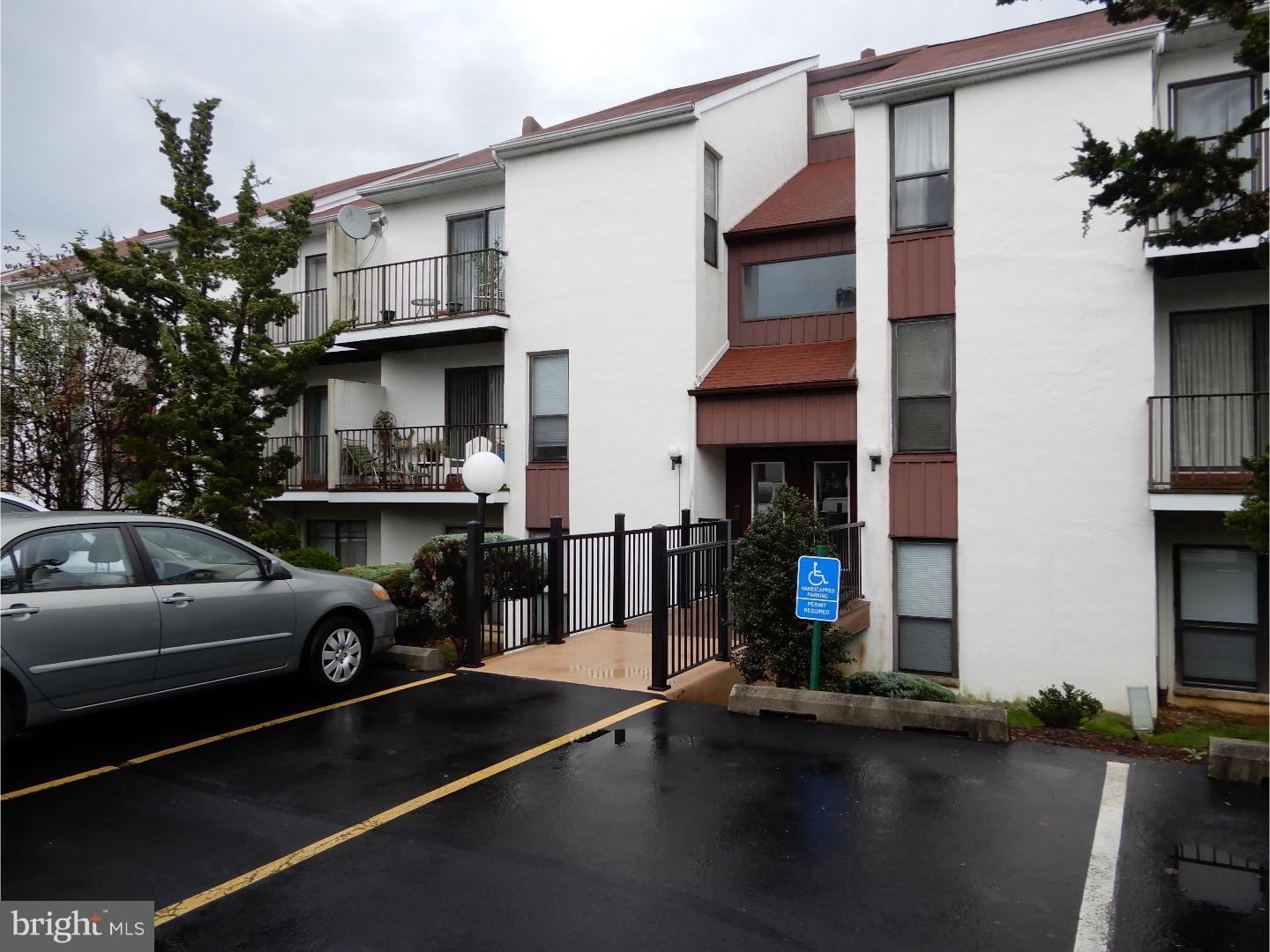 301 Byberry Road, Unit E8 Philadelphia, PA 19116 - Photo 1 of 17