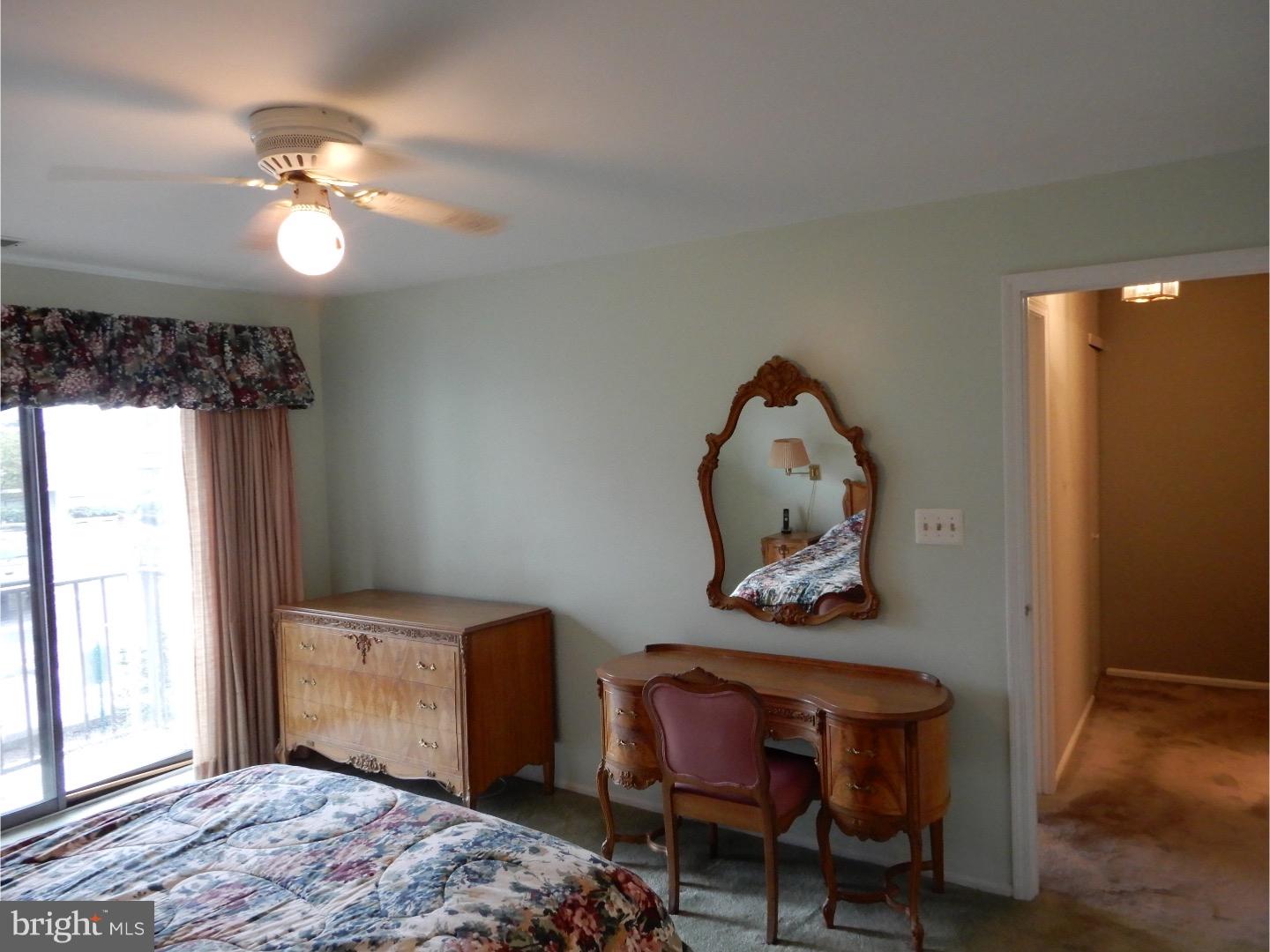 301 Byberry Road, Unit E8 Philadelphia, PA 19116 - Photo 12 of 17