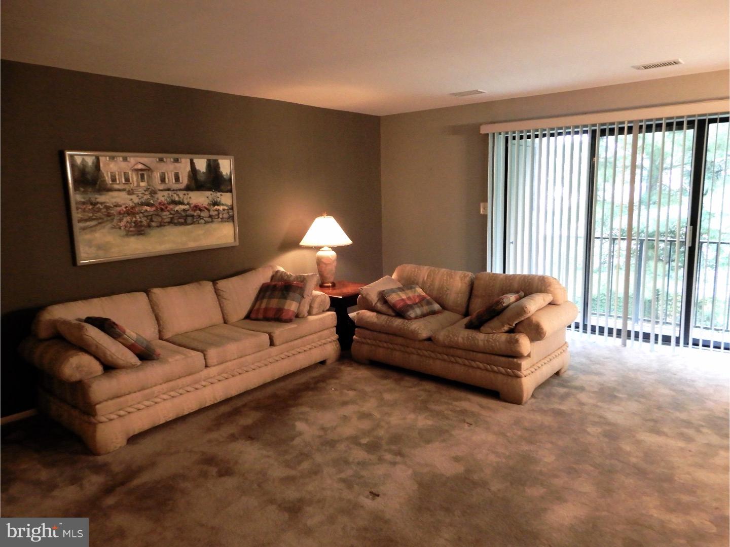 301 Byberry Road, Unit E8 Philadelphia, PA 19116 - Photo 10 of 17