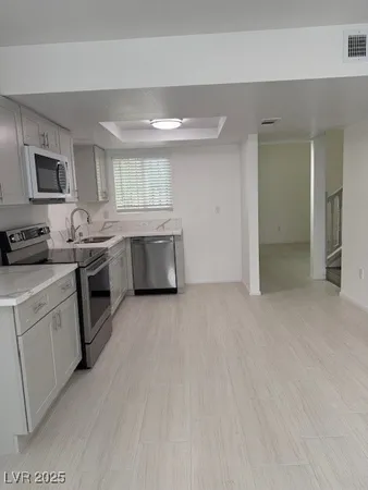 $2,200 | 1203 Mews Lane, Las Vegas, NV 89101