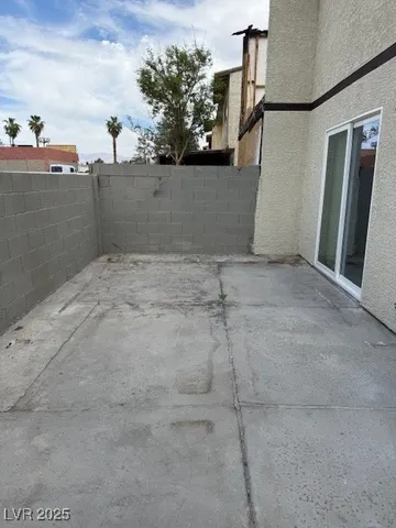 $2,200 | 1203 Mews Lane, Las Vegas, NV 89101