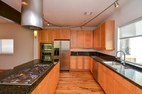 $3,200 | 1505 Utah Street, Houston, TX 77007