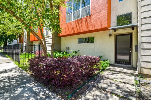 $3,200 | 1505 Utah Street, Houston, TX 77007