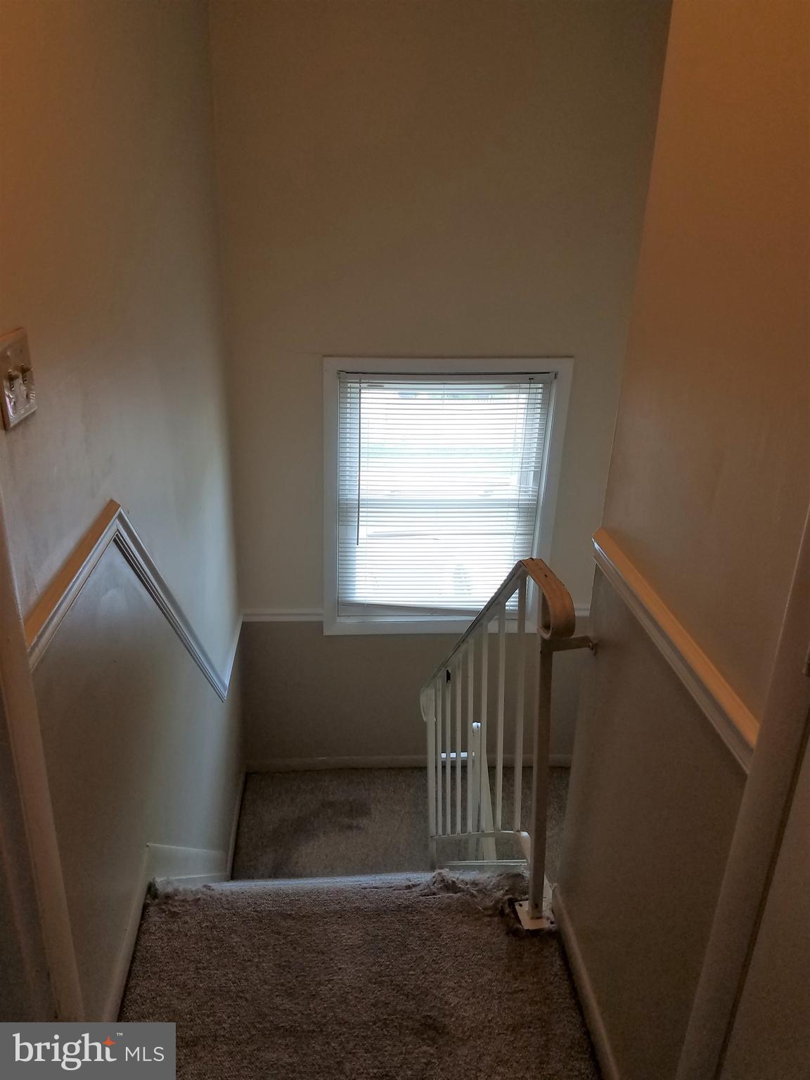 8906 Trimble Way Rosedale, MD 21237 - Photo 6 of 25 Stairwell w/ Window