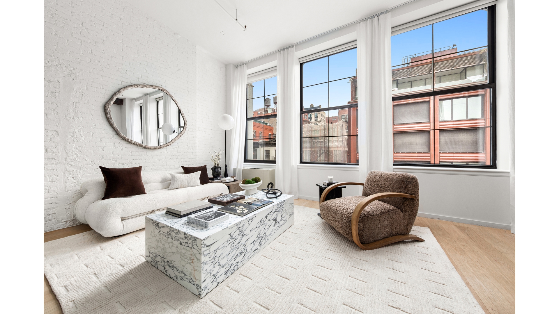 7 Bond Street, Unit 4D Manhattan, NY 10012 - Photo 2 of 11