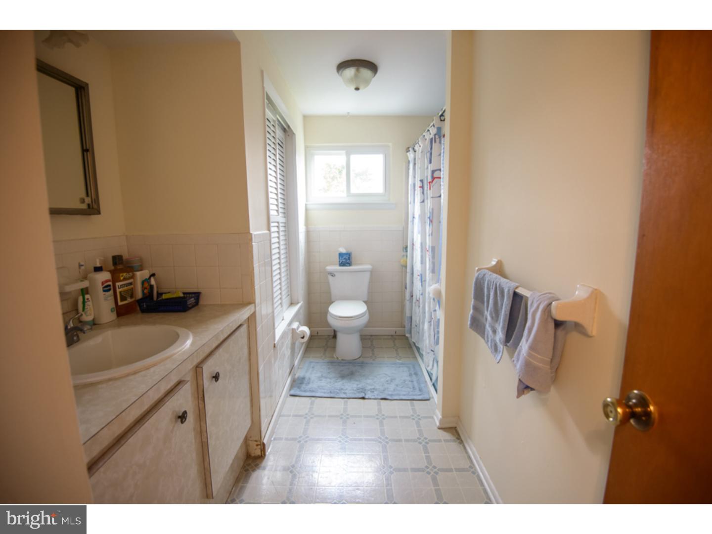 1555 Windmill Road Warminster, PA 18974 - Photo 15 of 23 Gallery Image 15