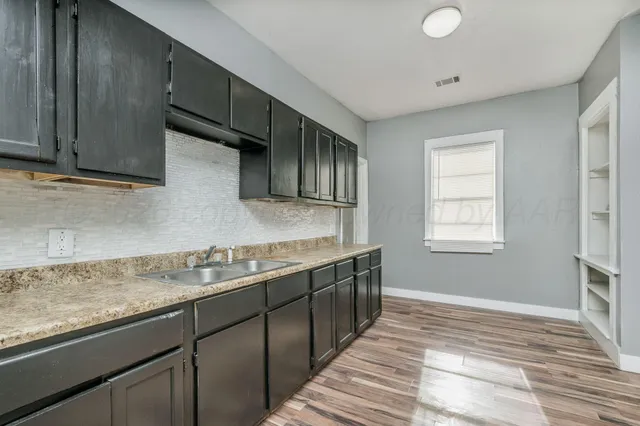 $1,400 | 809 South Virginia Street, Amarillo, TX 79106