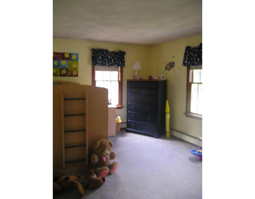86 Spring Street Wakefield, MA 01880 - Photo 11 of 14 Gallery Image 11