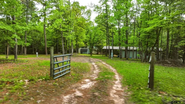 $248,500 | 811 County Road 1762, Jefferson, TX 75657